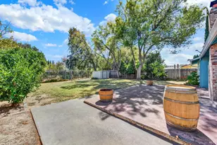 348 Adobe Dr, Vacaville, CA 95687 - Photo 41