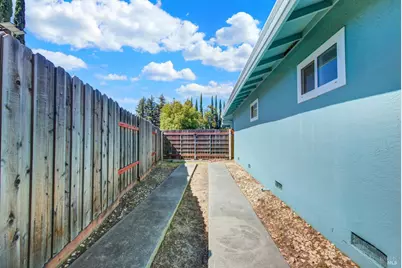 348 Adobe Drive, Vacaville, CA 95687 - Photo 43