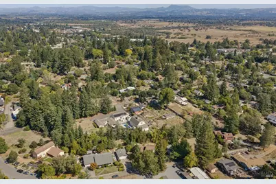 1221 Beattie Lane, Sebastopol, CA 95472 - Photo 7
