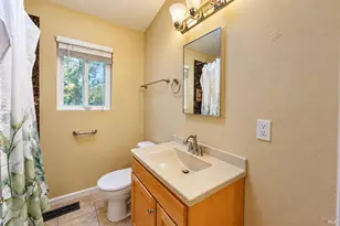 10 Brookside Dr, Willits, CA 95490 - Photo 15