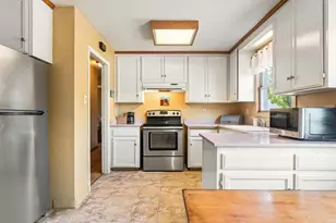 1239 Janet Way, Santa Rosa, CA 95405 - Photo 5