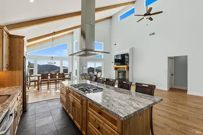 1475 Los Alamos Road, Santa Rosa, CA 95409 - Photo 7