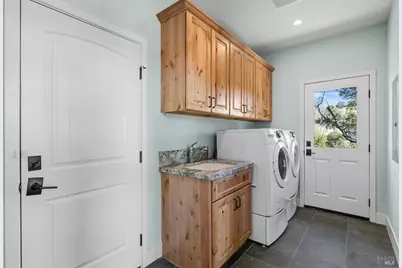1475 Los Alamos Road, Santa Rosa, CA 95409 - Photo 23