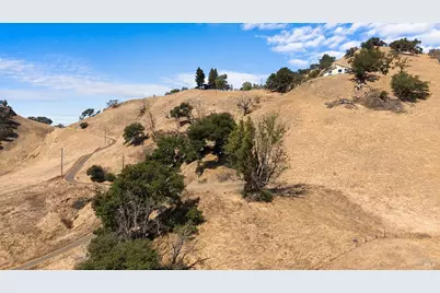 1475 Los Alamos Road, Santa Rosa, CA 95409 - Photo 35