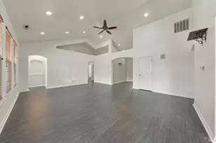 18094 Spyglass Rd, Hidden Valley Lake, CA 95467 - Photo 11