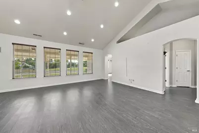 18094 Spyglass Road, Hidden Valley Lake, CA 95467 - Photo 13