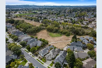 2010 Falcon Ridge Drive, Petaluma, CA 94954 - Photo 53