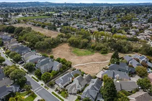 2010 Falcon Ridge Dr, Petaluma, CA 94954 - Photo 53