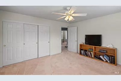 2010 Falcon Ridge Drive, Petaluma, CA 94954 - Photo 37