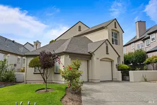2010 Falcon Ridge Dr, Petaluma, CA 94954 - Photo 45