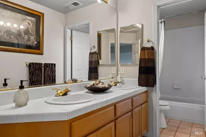 2010 Falcon Ridge Drive, Petaluma, CA 94954 - Photo 41