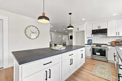 7733 Bonita Avenue, Rohnert Park, CA 94928 - Photo 11