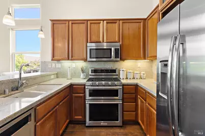 334 1st Street, Benicia, CA 94510 - Photo 23