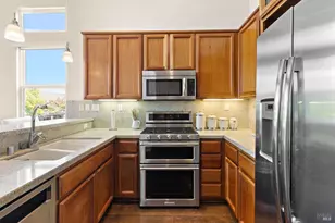 334 First St, Benicia, CA 94510 - Photo 23
