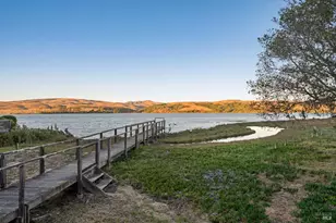 12788 Sir Francis Drake Blvd, Inverness, CA 94937 - Photo 33