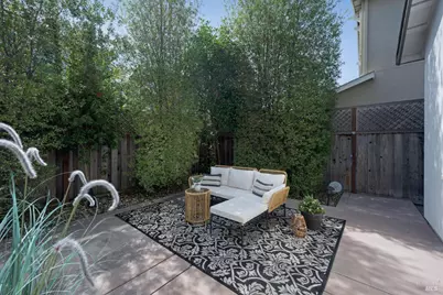 1653 Wildflower Way, Rohnert Park, CA 94928 - Photo 39