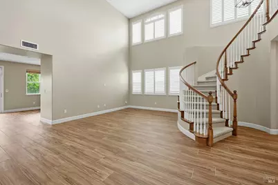 3961 Park Gardens Drive, Santa Rosa, CA 95404 - Photo 3