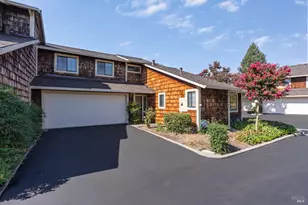 1725 Drake Ct, Petaluma, CA 94954 - Photo 1