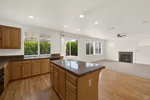 812 Purple Sage Dr, Vacaville, CA 95687 - Photo 7