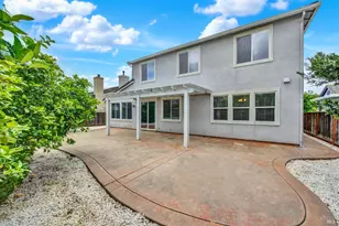812 Purple Sage Dr, Vacaville, CA 95687 - Photo 25