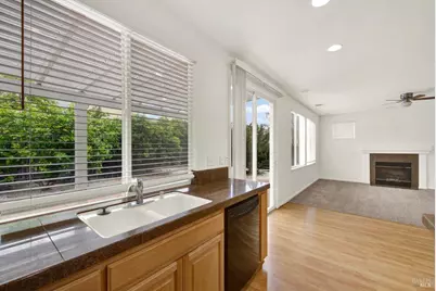 812 Purple Sage Drive, Vacaville, CA 95687 - Photo 9