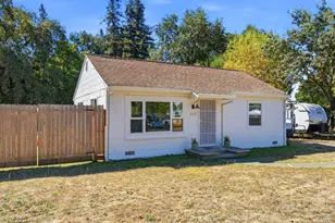 732 Blossom Way, Santa Rosa, CA 95401 - Photo 1
