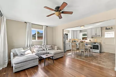 732 Blossom Way, Santa Rosa, CA 95401 - Photo 7