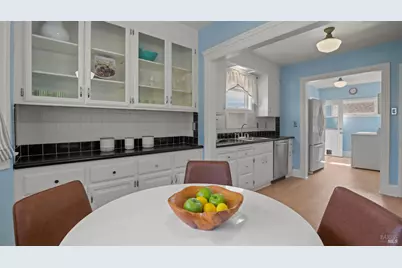 3050 Millsbrae Avenue, Oakland, CA 94605 - Photo 15