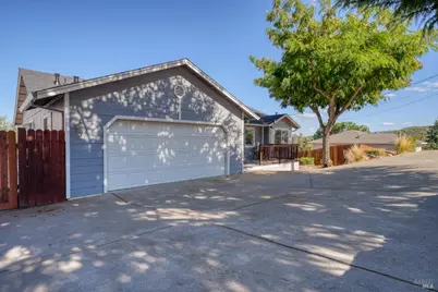 10629 Sunset Ridge Drive, Kelseyville, CA 95451 - Photo 3