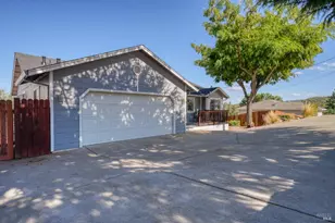 10629 Sunset Ridge Dr, Kelseyville, CA 95451 - Photo 3