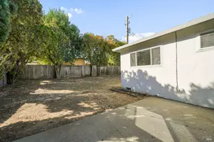 1801 Sycamore Dr, Fairfield, CA 94533 - Photo 33