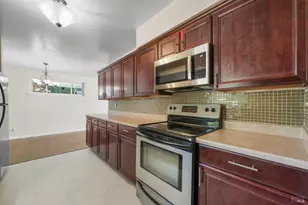 1801 Sycamore Dr, Fairfield, CA 94533 - Photo 7