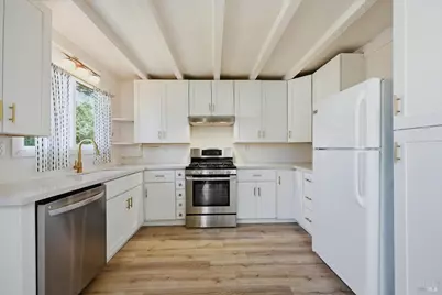 736 Brigham Avenue, Santa Rosa, CA 95404 - Photo 11