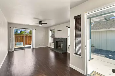 2044 Pinercrest Drive, Santa Rosa, CA 95403 - Photo 7