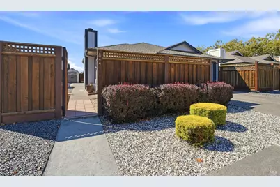 2044 Pinercrest Drive, Santa Rosa, CA 95403 - Photo 3