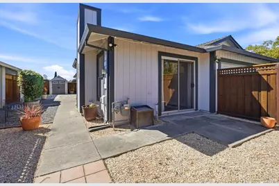 2044 Pinercrest Drive, Santa Rosa, CA 95403 - Photo 33