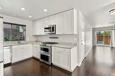 2044 Pinercrest Drive, Santa Rosa, CA 95403 - Photo 13