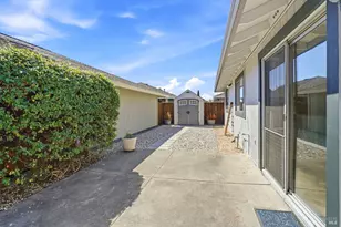 2044 Pinercrest Dr, Santa Rosa, CA 95403 - Photo 5