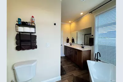 4051 Fisher Lake Drive, Redwood Valley, CA 95470 - Photo 23