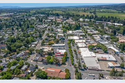 436 Center Street, Healdsburg, CA 95448 - Photo 31