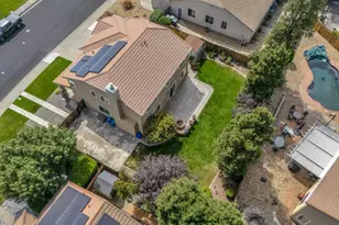 818 Summerbreeze Dr, Vacaville, CA 95687 - Photo 33