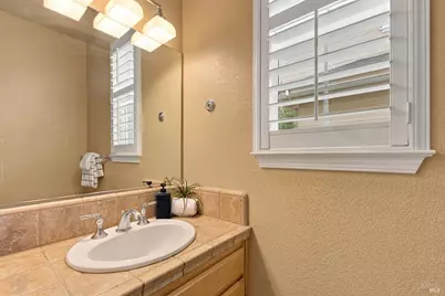 4712 Venti Lane, Santa Rosa, CA 95409 - Photo 19