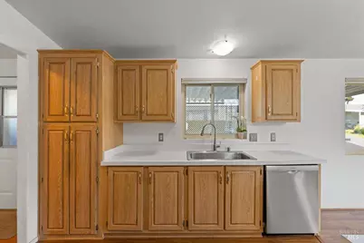 117 Oakwood Drive, Petaluma, CA 94954 - Photo 11