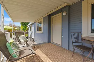 117 Oakwood Dr, Petaluma, CA 94954 - Photo 3