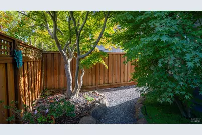 84 Pinheiro Circle, Novato, CA 94945 - Photo 45
