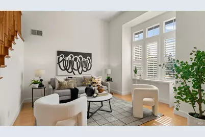 84 Pinheiro Circle, Novato, CA 94945 - Photo 5
