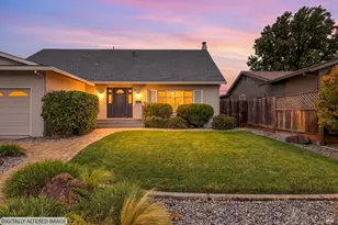 17 Eastside Cir, Petaluma, CA 94954 - Photo 45