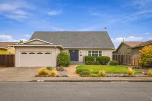 17 Eastside Cir, Petaluma, CA 94954 - Photo 29