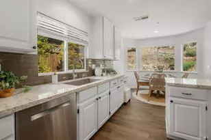 3336 Brittany Cir, Napa, CA 94558 - Photo 9