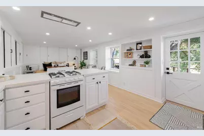 51 Martens Boulevard, San Rafael, CA 94901 - Photo 37
